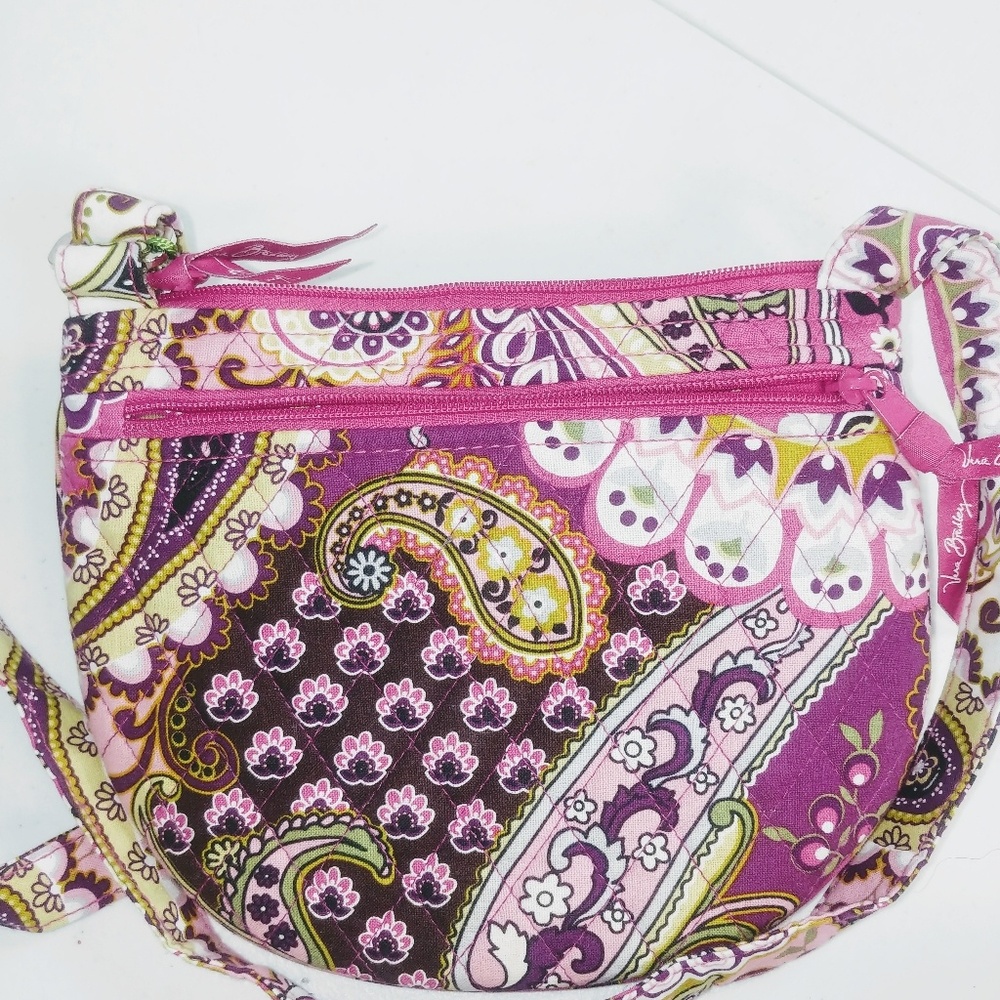 VERA BRADLEY RETIRED VERY BERRY PAISLEY CR…